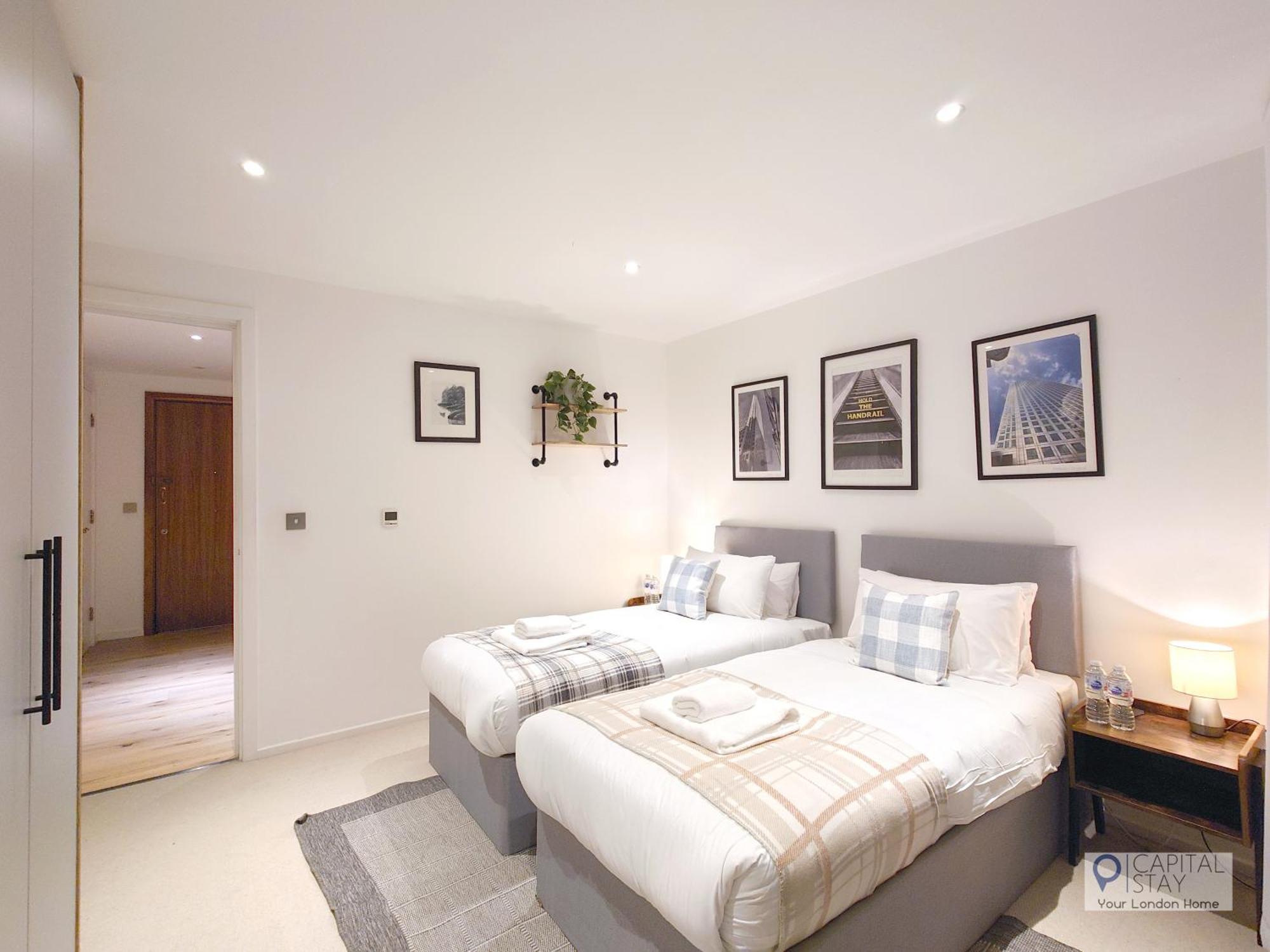 Deluxe Two Bed Apartment With River & City View Londres Exterior foto